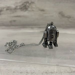 R2D2 Vintage Star Wars Necklace Enamel marked (c) 77 20th Century Fox